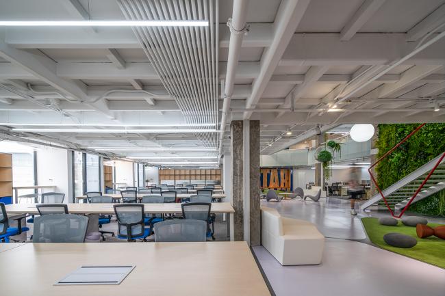 BIM建筑|东方启明星办公室，北京 / 不雅町立异研讨所