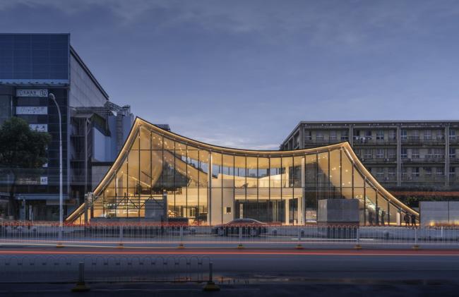 BIM建筑|交错时空 | 可以浏览的城市展厅 / 天华建筑设计