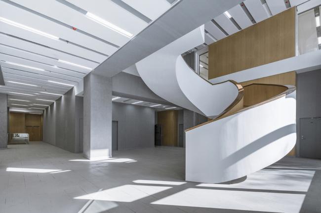 BIM建筑|清华年夜学法学院藏书楼 / KOKAISTUDIOS