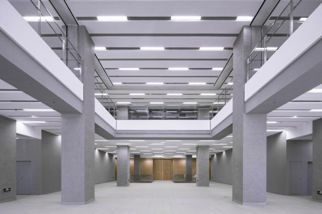 BIM建筑|清华年夜学法学院藏书楼 / KOKAISTUDIOS