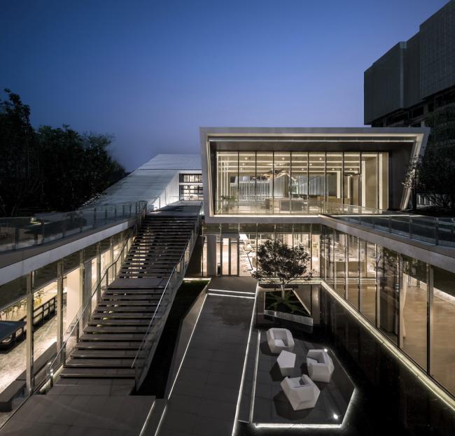 BIM建筑|致敬欧几里得 ∣ 旭辉银盛泰 铂悦 · 凤犀台生涯艺术馆 / 天华建筑设计