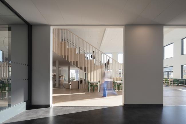 BIM建筑|保存场合记忆——Tiunda 中小黉舍 / C.F. Møller