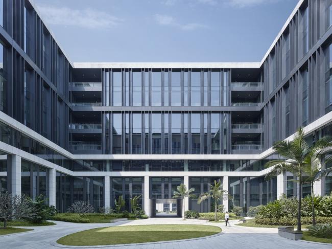 BIM建筑|南边电网出产科研综合基地 / gmp