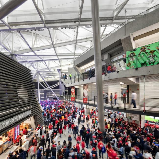 BIM建筑|如富有穿透力的三叉戟：Alfredo Harp Helú 体育馆 / FGP Atelier, Taller ADG