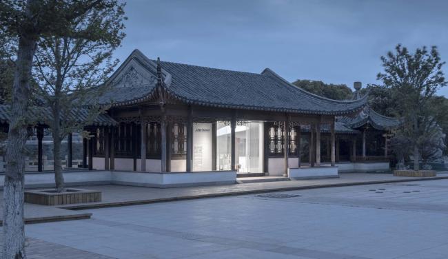 BIM建筑|将来书店 / Mur Mur Lab