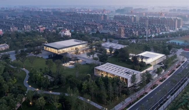 BIM建筑|普罗幻想国艺术文化中间 / 建言建筑