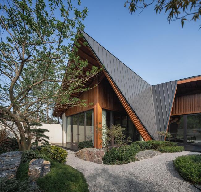 BIM建筑|侘寂之美，以无为有：福州首建国仕府温泉会馆 / 成执设计