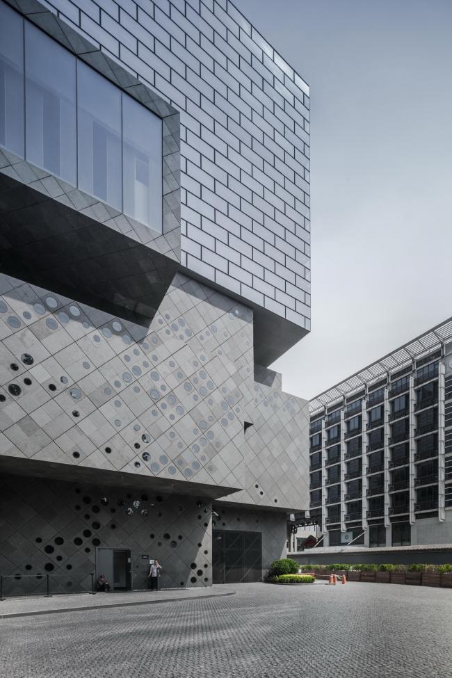 BIM建筑|摄影：北京嘉德艺术中间 / 杨斌