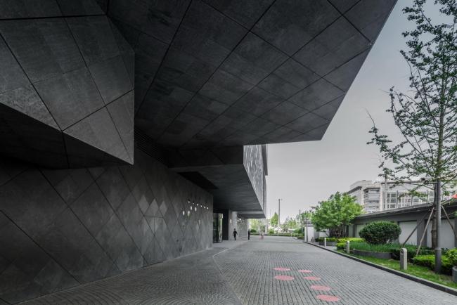 BIM建筑|摄影：北京嘉德艺术中间 / 杨斌