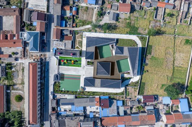 BIM建筑|江苏硕集幼儿园——留守村落的盼望 / Crossboundaries, 北京