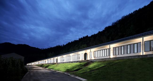 BIM建筑|秦岭山下百米食堂 / STUDIO QI