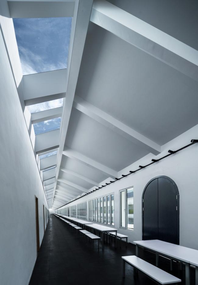 BIM建筑|秦岭山下百米食堂 / STUDIO QI