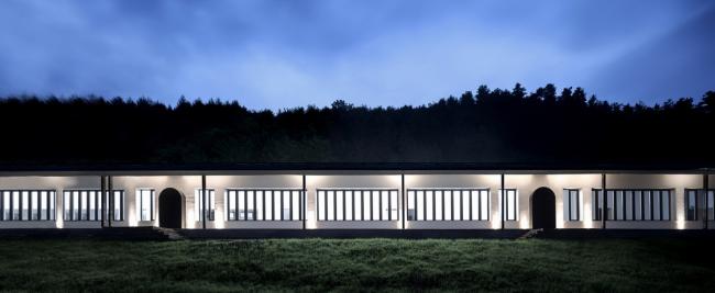 BIM建筑|秦岭山下百米食堂 / STUDIO QI