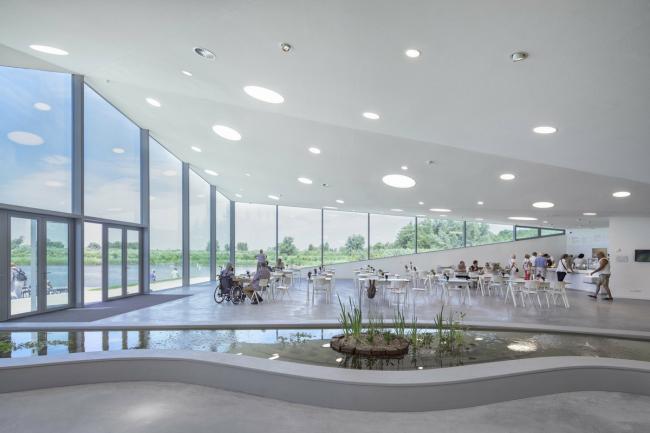 BIM建筑|湿地景不雅里的年夜地艺术雕塑：荷兰 Biesbosch 博物馆岛 / Studio Marco Vermeulen