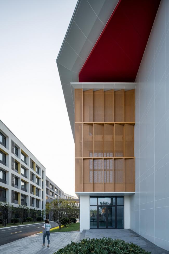 BIM建筑|上海青浦协和双语学校 / 上海实现建筑设计事务所