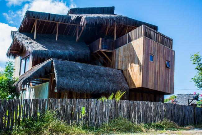 BIM建筑|朴拙而精致——巴西 Nomades 住宅 / Mareines Arquitetura