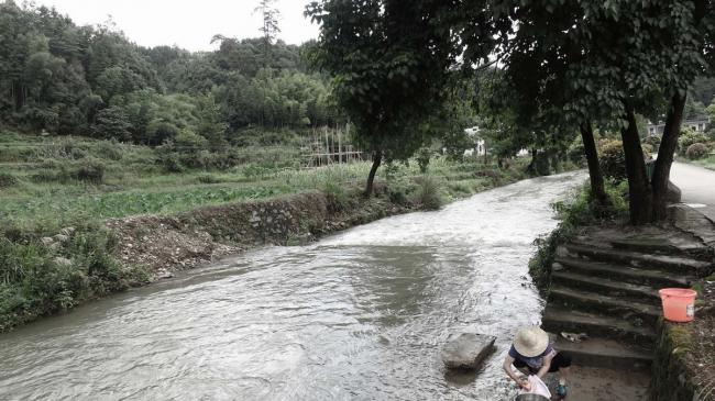 BIM建筑|悬岸飞桥 / 来建筑设计工作室