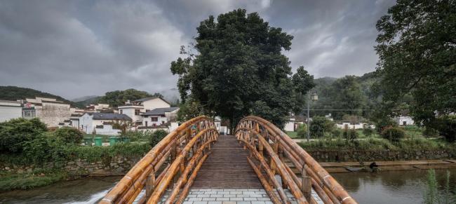 BIM建筑|悬岸飞桥 / 来建筑设计工作室