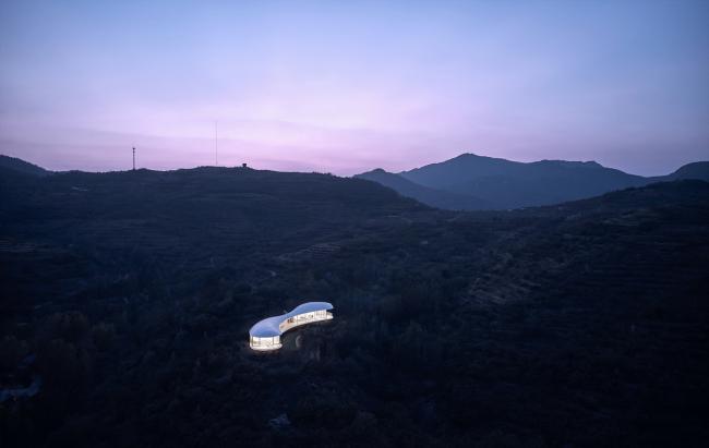 BIM建筑|悬浮的“云朵”：泰山九女峰书房 / gad · line+ studio