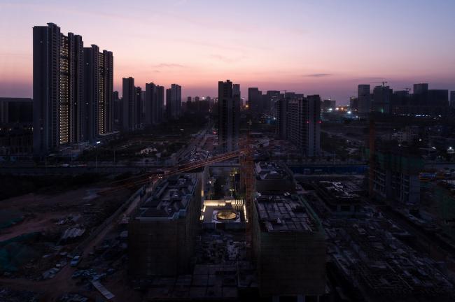 BIM建筑|湖泊下阅读，树影行过的时间 / 水相设计