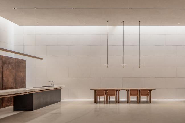 BIM建筑|湖泊下阅读，树影行过的时间 / 水相设计