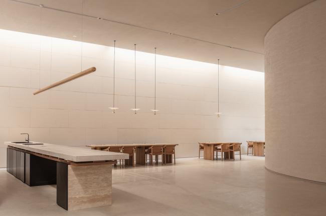 BIM建筑|湖泊下阅读，树影行过的时间 / 水相设计