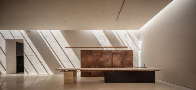 BIM建筑|湖泊下阅读，树影行过的时间 / 水相设计