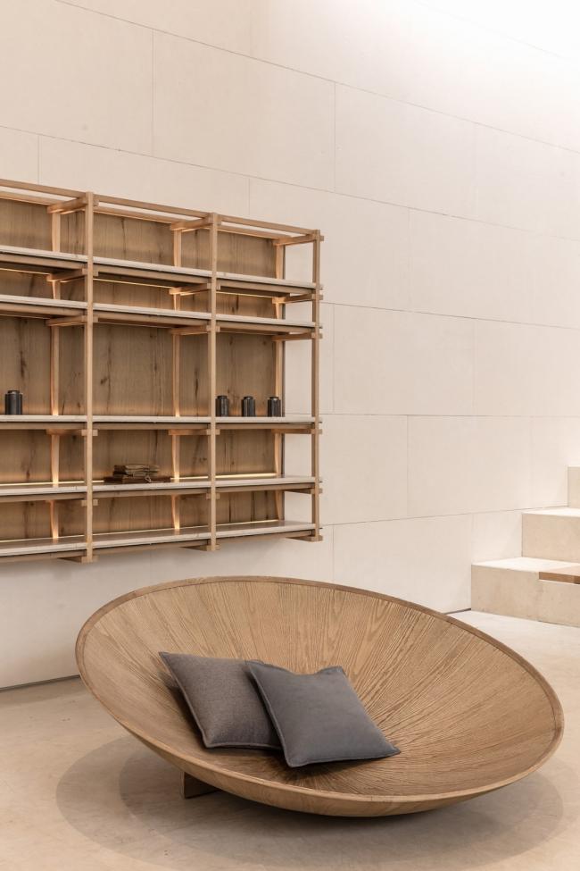 BIM建筑|湖泊下阅读，树影行过的时间 / 水相设计