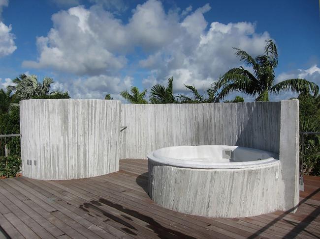 BIM建筑|几何写意的混凝土雕塑：太阳轨迹住宅 / Christian Wassmann