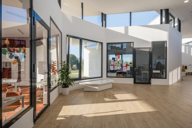 BIM建筑|植入森林——德布勒森国际学校 / BORD建筑工作室