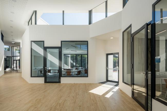 BIM建筑|植入森林——德布勒森国际学校 / BORD建筑工作室