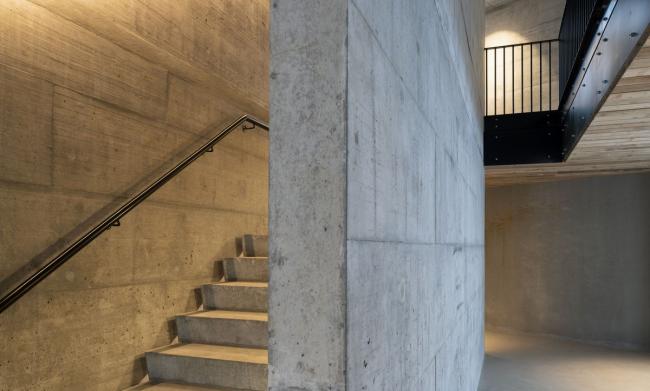 BIM建筑|守护峡湾的巨石：冰岛东博尔加峡湾游客中心 / Andersen & Sigurdsson Architects