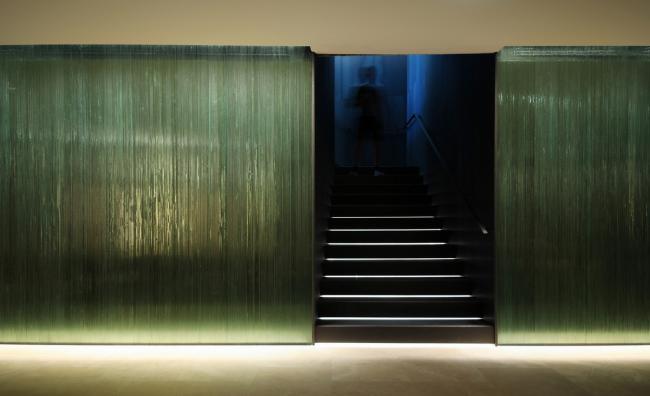 BIM建筑|曲折叠退，纵享海天一色：罗维尼公园大酒店 / 3LHD