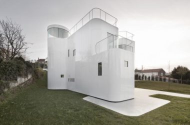 BIM建筑|纯净如水，轻波澹澹：西班牙 V 住宅 / Dosis-BIM建筑网