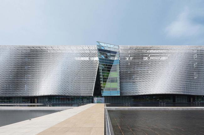 BIM建筑|深圳宝安文化综合体 / 严迅奇建筑师事务所