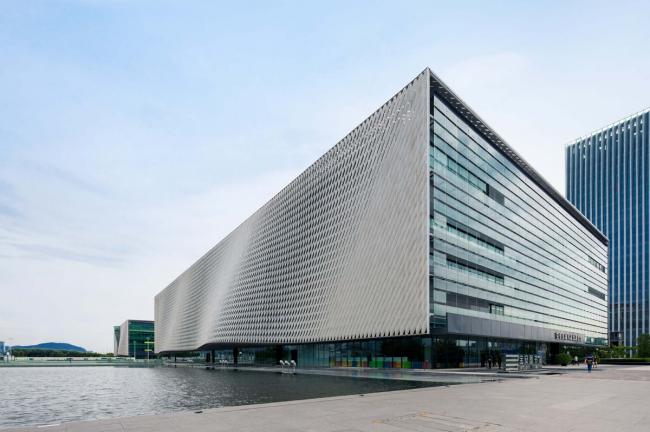 BIM建筑|深圳宝安文化综合体 / 严迅奇建筑师事务所