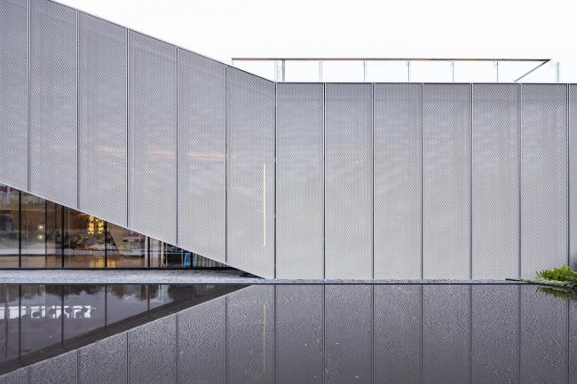 BIM建筑|曲折绵延，轻盈流动：重庆悦来社区中心 / NAN Architects