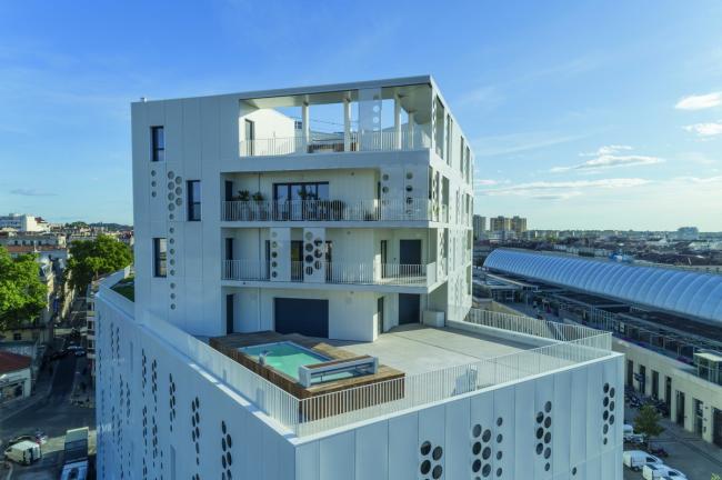 BIM建筑|如纯白蕾丝裙般优雅圣洁：蒙特皮埃酒店综合体 / Manuelle Gautrand Architecture