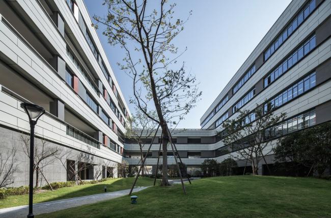 BIM建筑|漂浮的立体校园——浙江大学教育学院附属中学 / 浙江大学建筑设计研究院有限公司