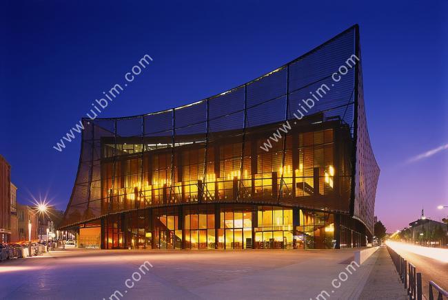 BIM建筑|轻遮于空中巨幕之下：阿尔比大剧院 / Dominique Perrault Architecture