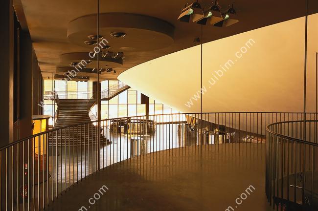 BIM建筑|轻遮于空中巨幕之下：阿尔比大剧院 / Dominique Perrault Architecture