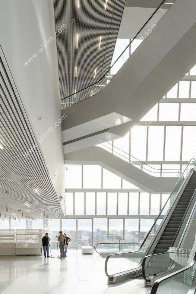 BIM建筑|格罗宁根多功能会议中心 / NL建筑事务所