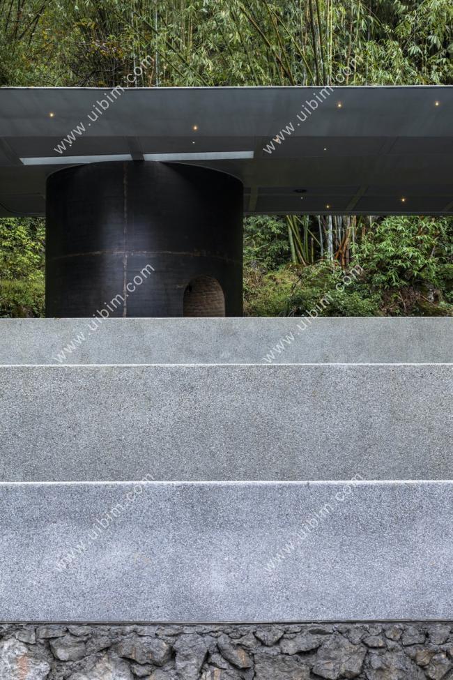 BIM建筑|喜岳云庐瑜伽亭及泳池（二期） / 刘宇扬建筑事务所