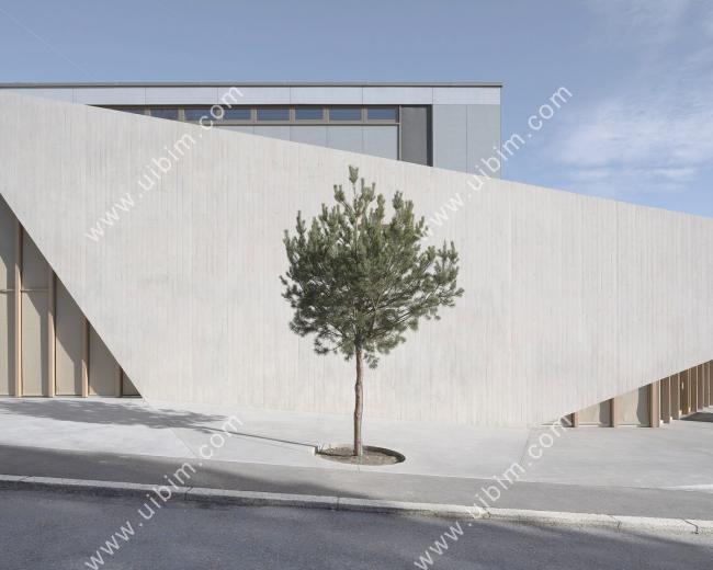 BIM建筑|对角线构筑轻盈的“翅膀”：瑞士新使徒教堂 / LOCALARCHITECTURE