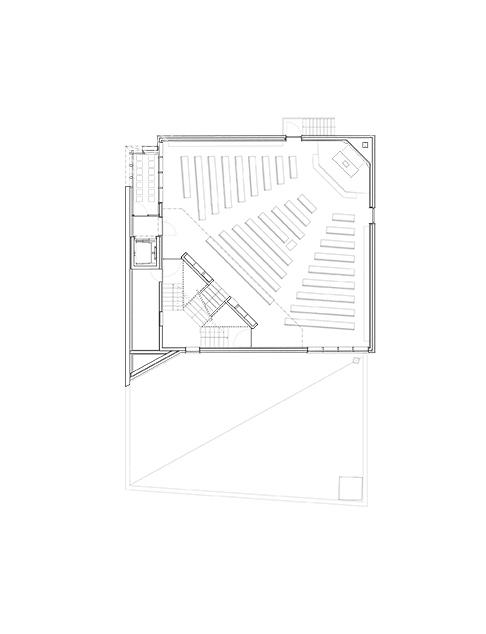 BIM建筑|对角线构筑轻盈的“翅膀”：瑞士新使徒教堂 / LOCALARCHITECTURE