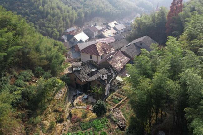 BIM建筑|老宅改造：Hei店莫干民宿 / HEI建筑设计工作室