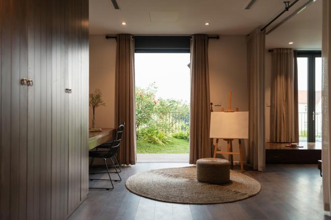 BIM建筑|拱窗围廊下营造室内庭院：越南 AD8 别墅 / Nemo Studio