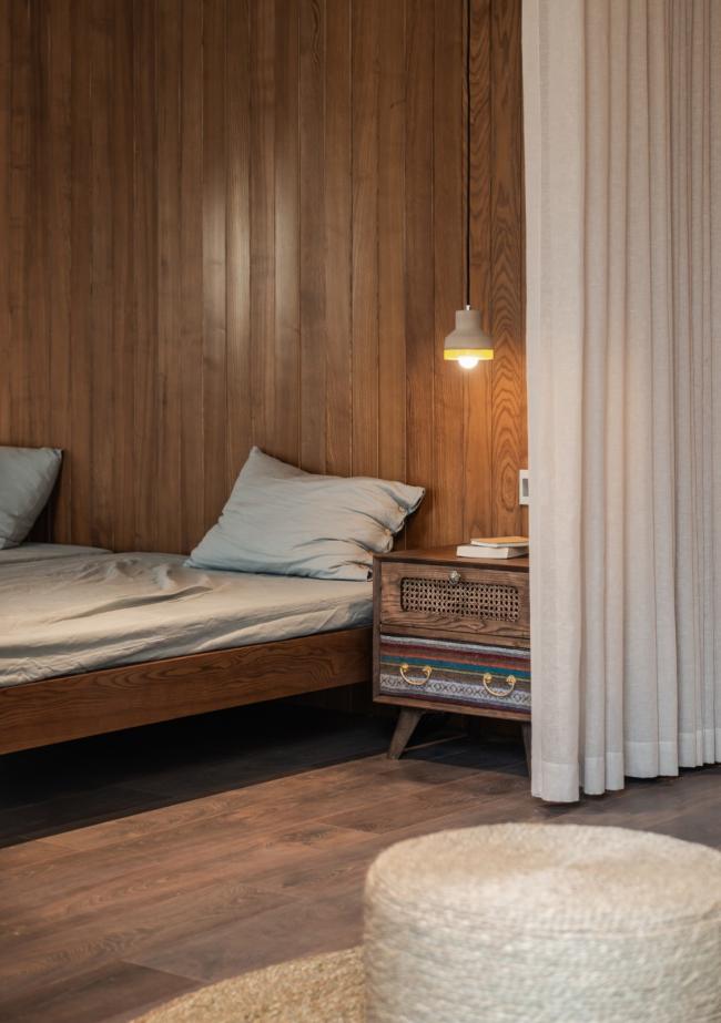 BIM建筑|拱窗围廊下营造室内庭院：越南 AD8 别墅 / Nemo Studio