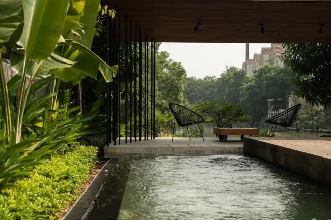 BIM建筑|拱窗围廊下营造室内庭院：越南 AD8 别墅 / Nemo Studio