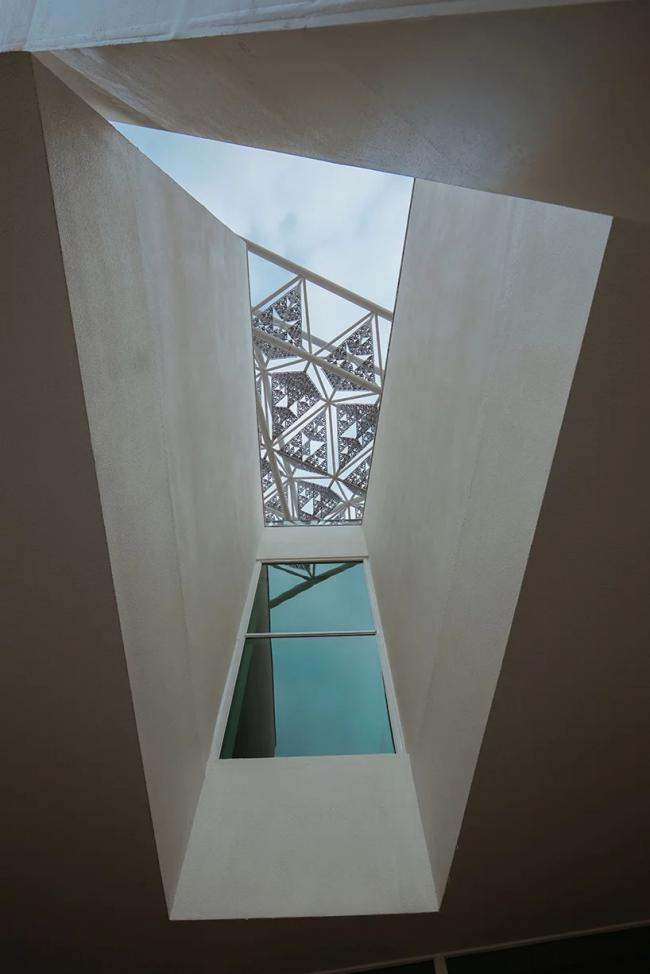 BIM建筑|坂茂新作“台南美术馆”，五边形屋顶天篷下的堆叠体块